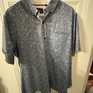 Men’s dress shirt